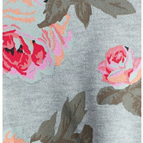 'Too Glam' Sweater - Picture 3 of 7